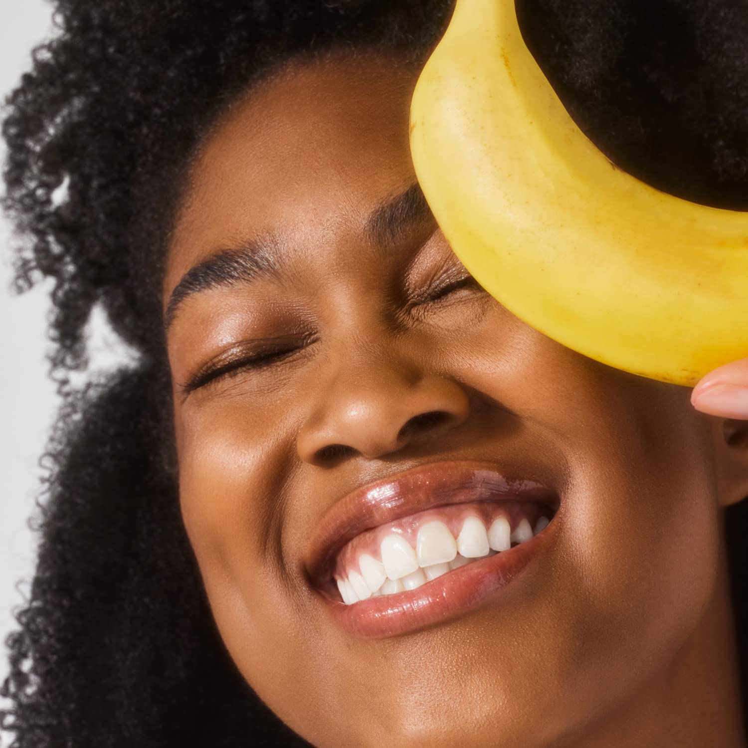 Lanolips Lip Treatment Duo - Banana Balm Lanolin Gloss for Long Lasting Hydration (12.5g) + Lemonaid Lanolin Lip Treatment - Clear Gloss and Exfoliant (12.5g) - Image 4